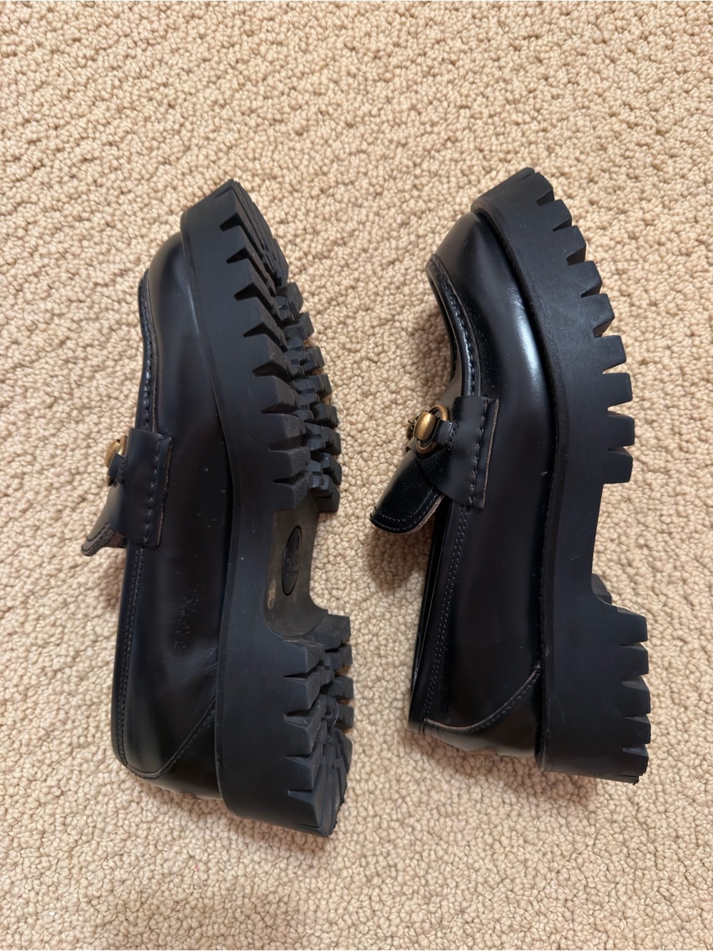 Authentic GUCCI Lug Sole Loafers 38.5 - Picture 6 of 8